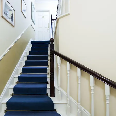 Aberdeen 4* ダブリン