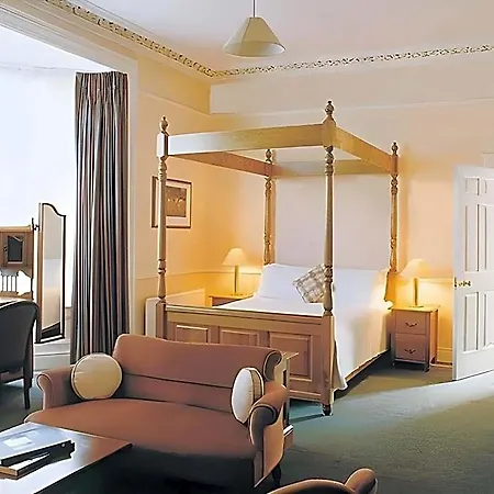 Aberdeen 게스트하우스 4*