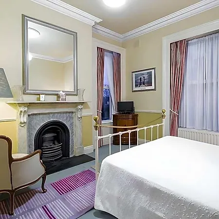 Aberdeen 게스트하우스 4*