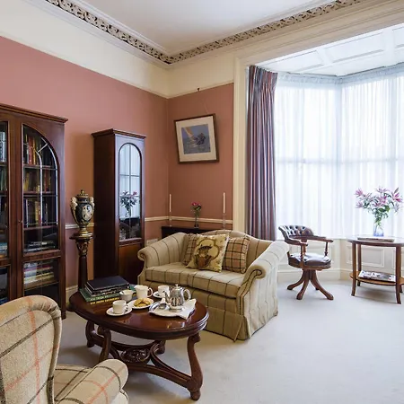 Guest house Aberdeen 4*