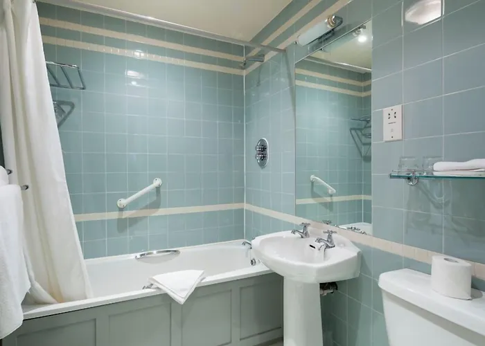 Aberdeen 4*