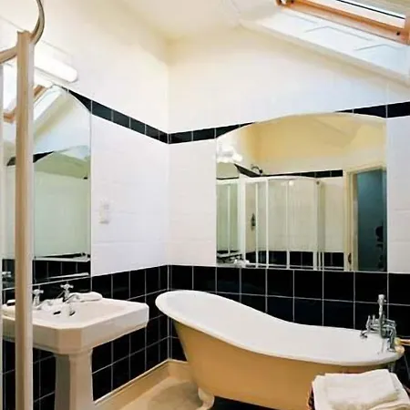 Vendégház Aberdeen 4*