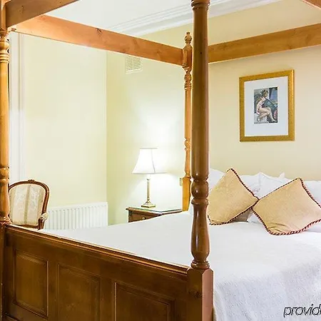 Aberdeen Vendégház 4*