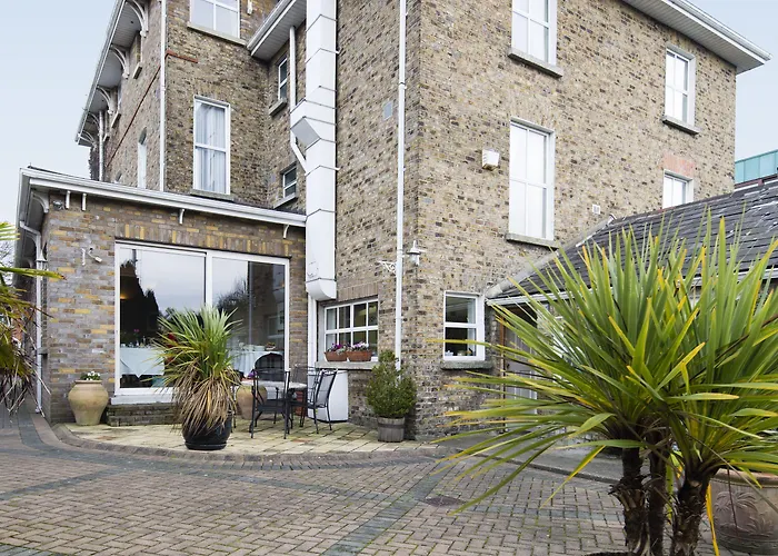 Pensión Aberdeen 4*